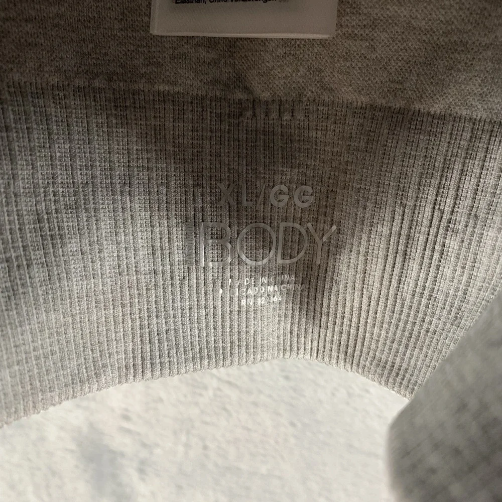 Cotton On Body Women's Sports Bra Seamless Double Strap Tank Gray‎ XL
